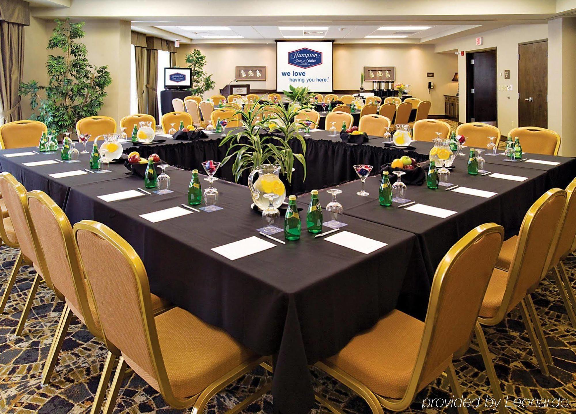 Hampton Inn & Suites By Hilton Moncton Business foto